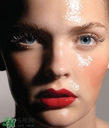 ��ױ̫������ô�죿���ϳ�ױ��ô���ȣ�